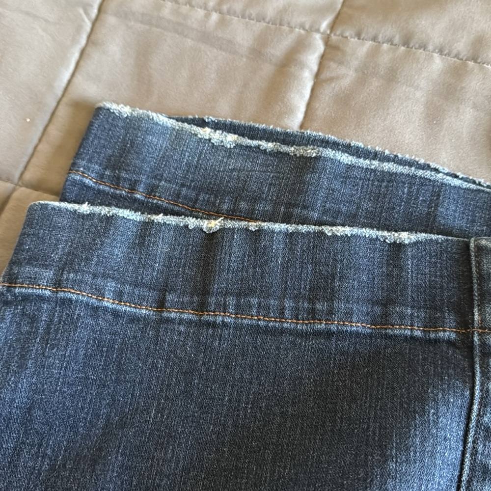 Idyllwind Blue Boyfriend Jeans with classic wide leg - Picture 3 of 5